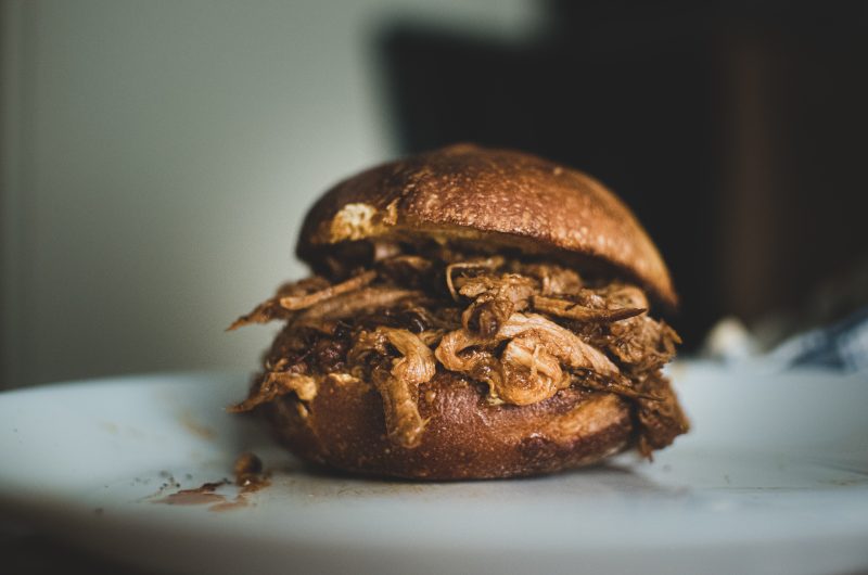 Slow cooker pulled pork sandwiches